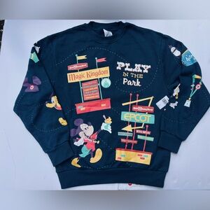 Disney Magic Kingdom Sweatshirt size S New